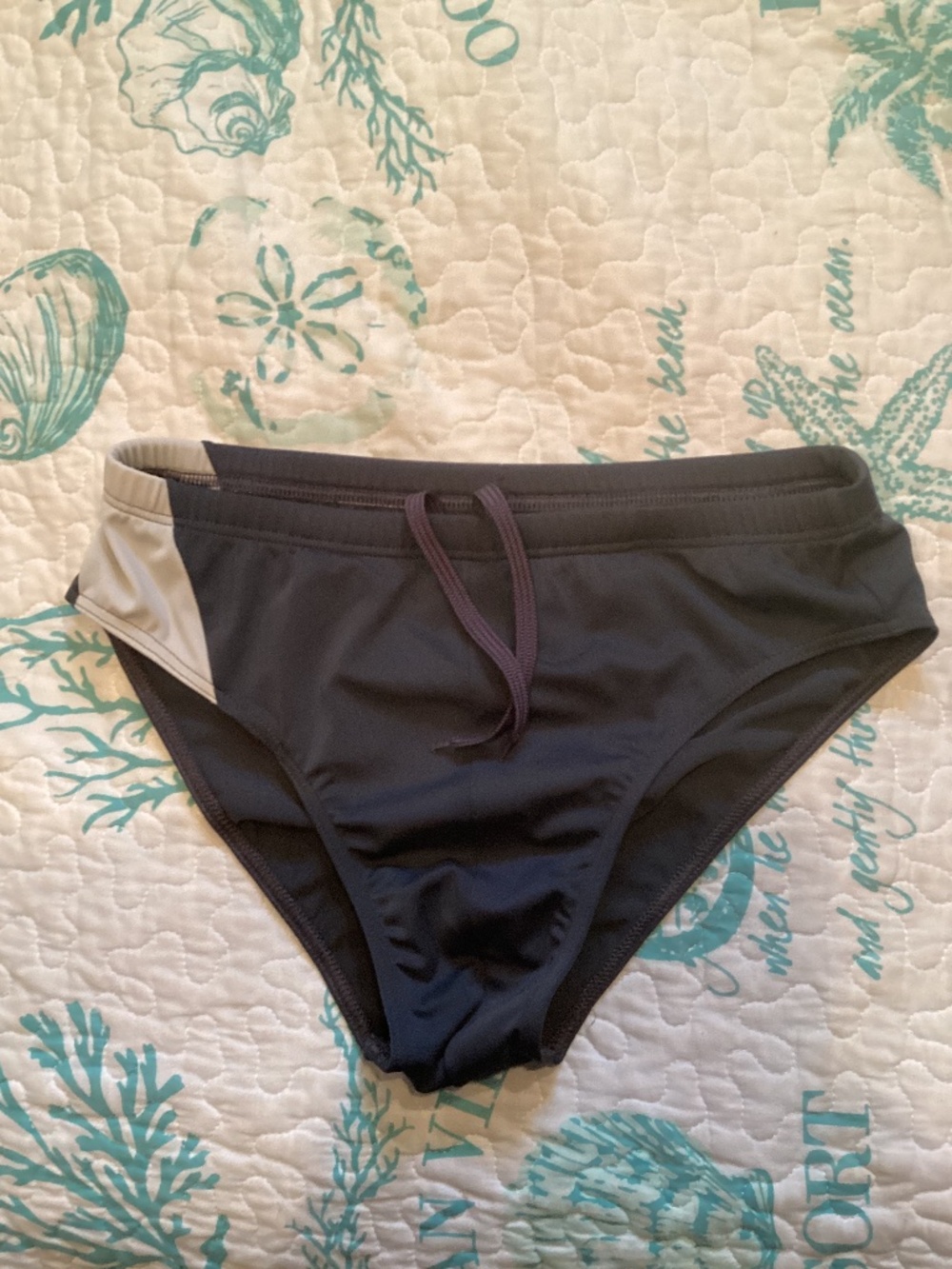 Speedo style swimsuit, gray and white medium - Picture 5 of 5